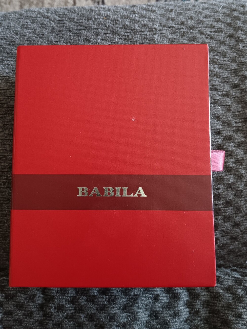 Bila Red Gift Box with Gold Pouch, Brown WALLET